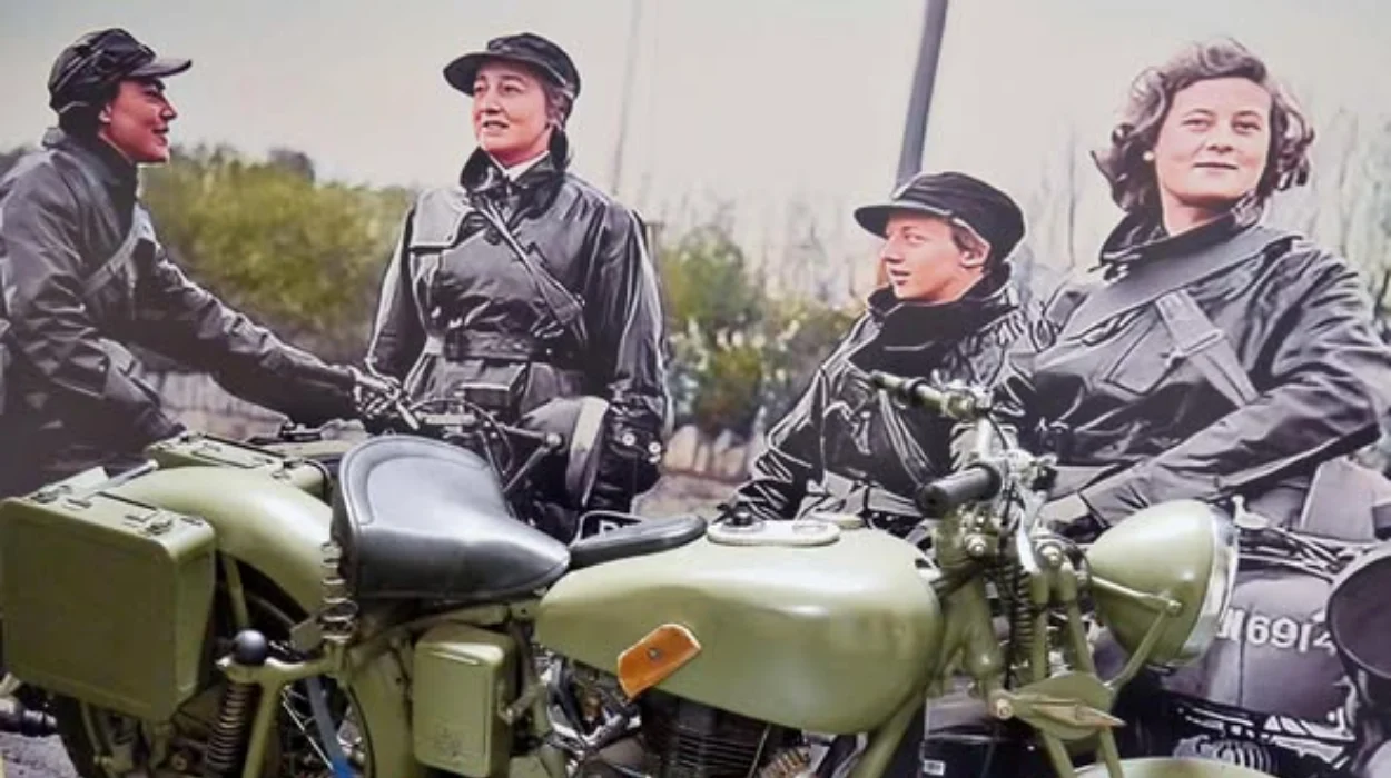 Edinburgh wartime bike restored with parts from Pakistan