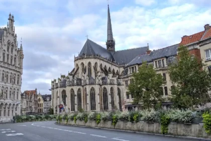 What Are the Best Free Things to Do in Edinburgh for Every Traveler
