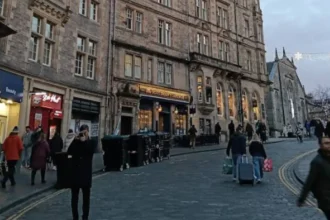 What is the History and Significance of the Most Famous Street in Edinburgh