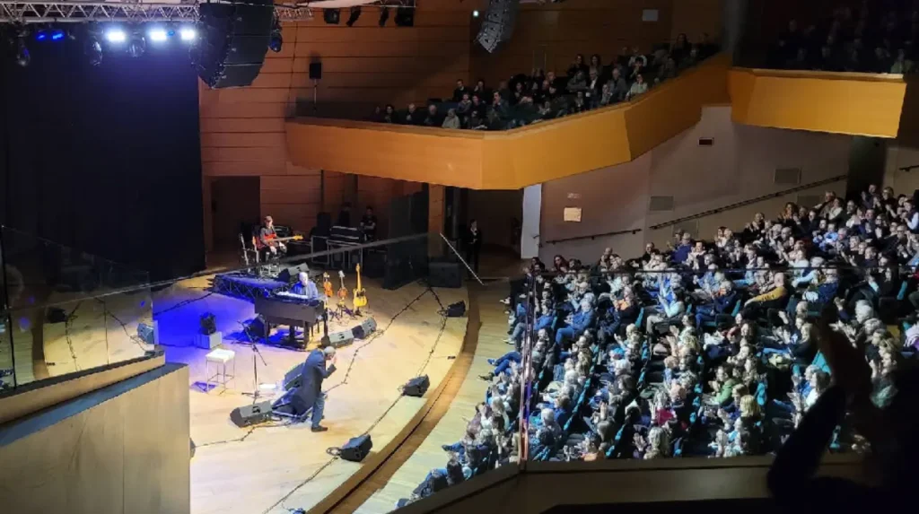 Is Ludovico Einaudi Performing in Edinburgh?