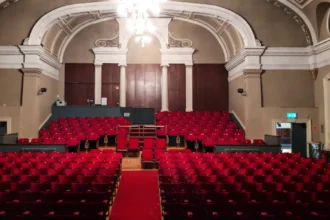 What Should Audiences Know About Dear Evan Hansen Edinburgh