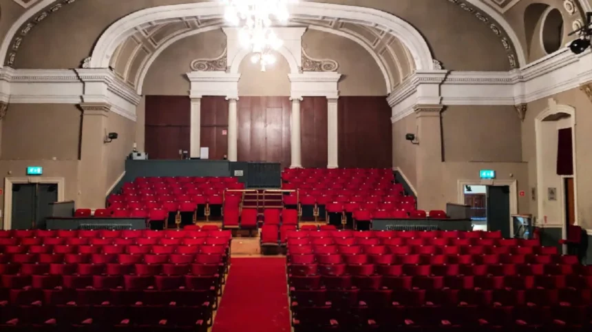 What Should Audiences Know About Dear Evan Hansen Edinburgh